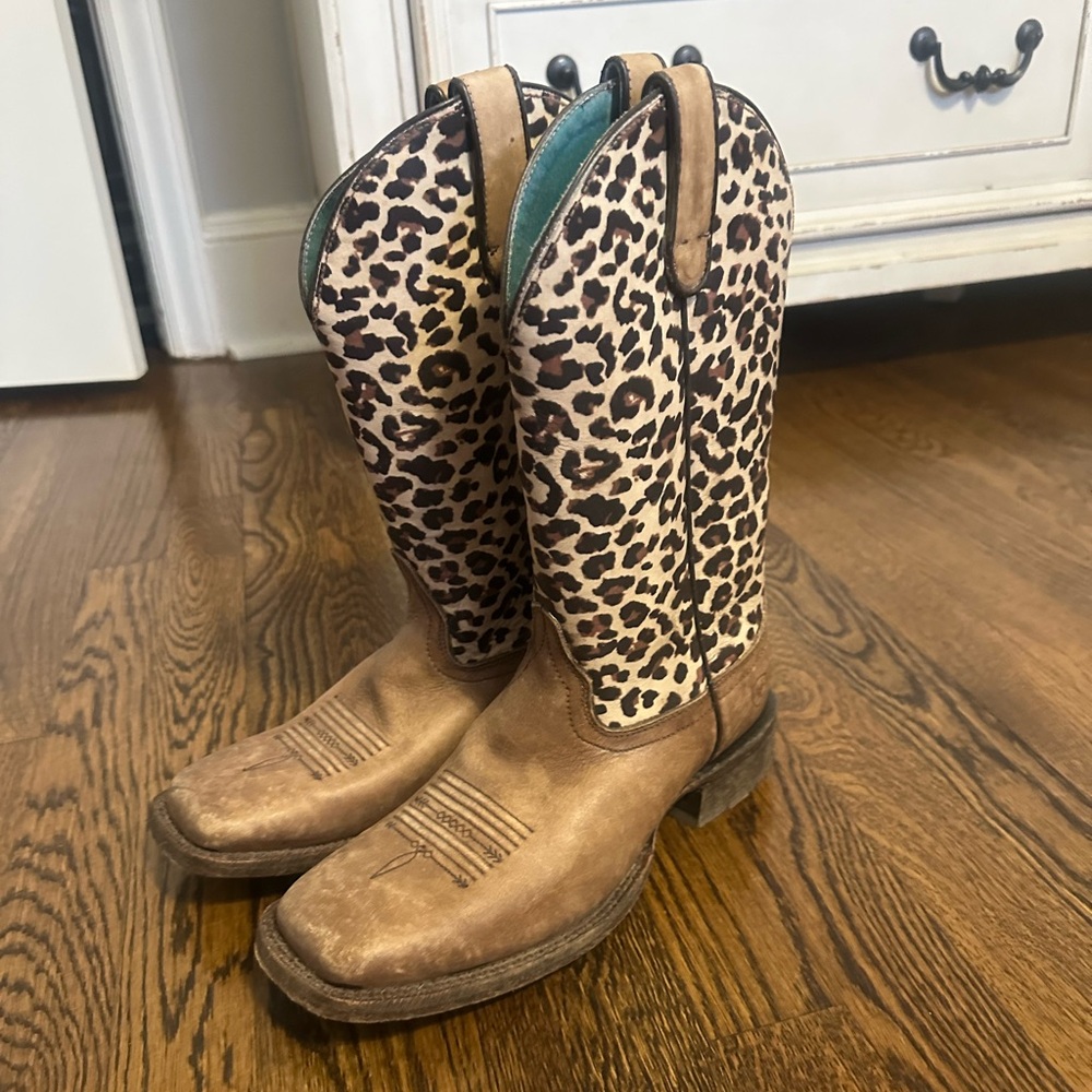 Ariat leopard boots